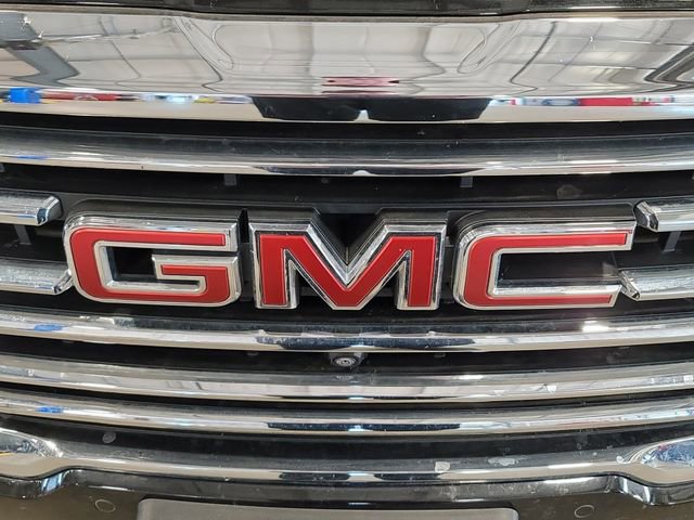 Used 2024 GMC Terrain SLT w/ Infotainment Package II AWD/4WD image 16