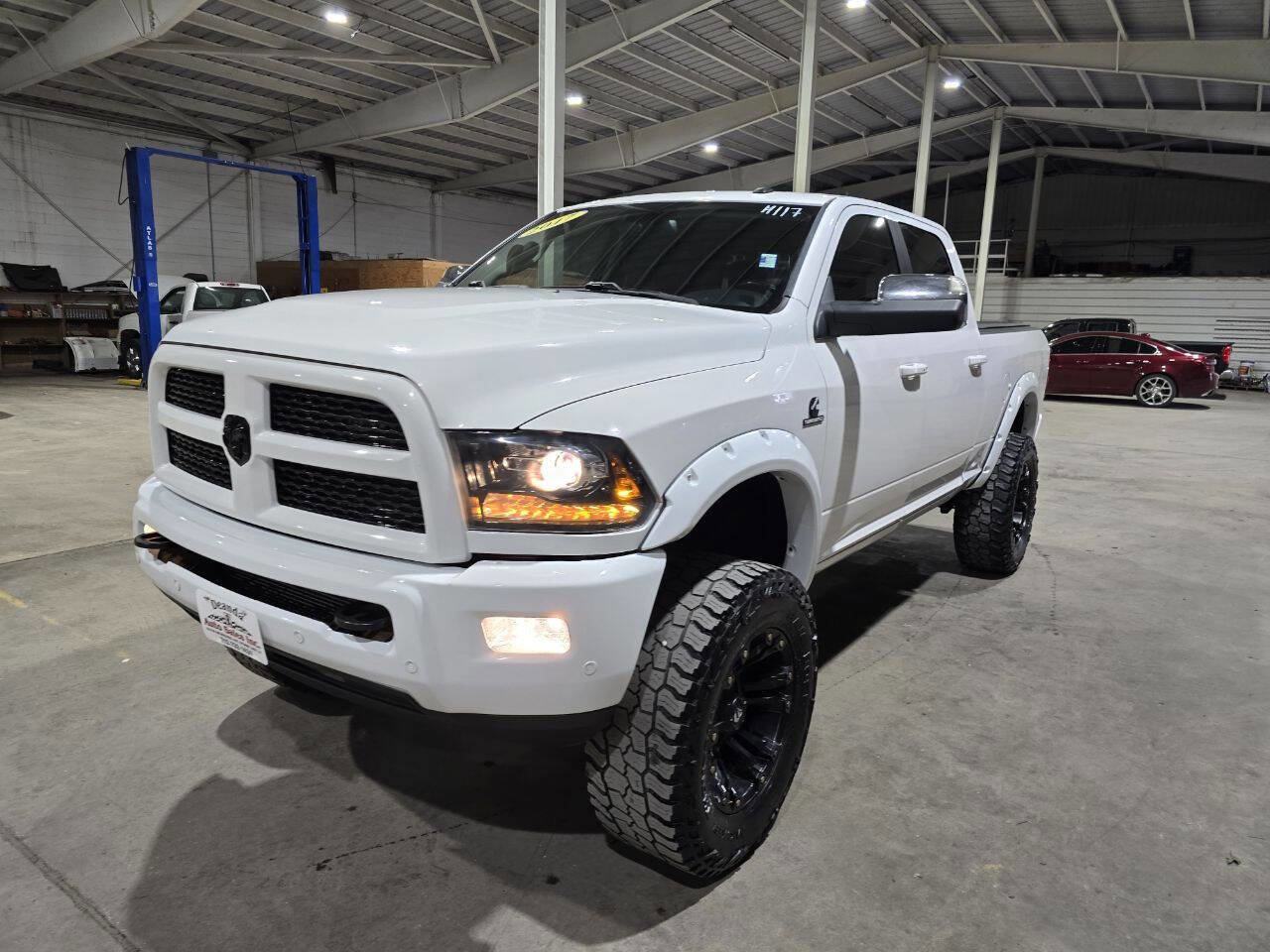 Used 2017 RAM 2500 Laramie w/ Sport Appearance Group image 3
