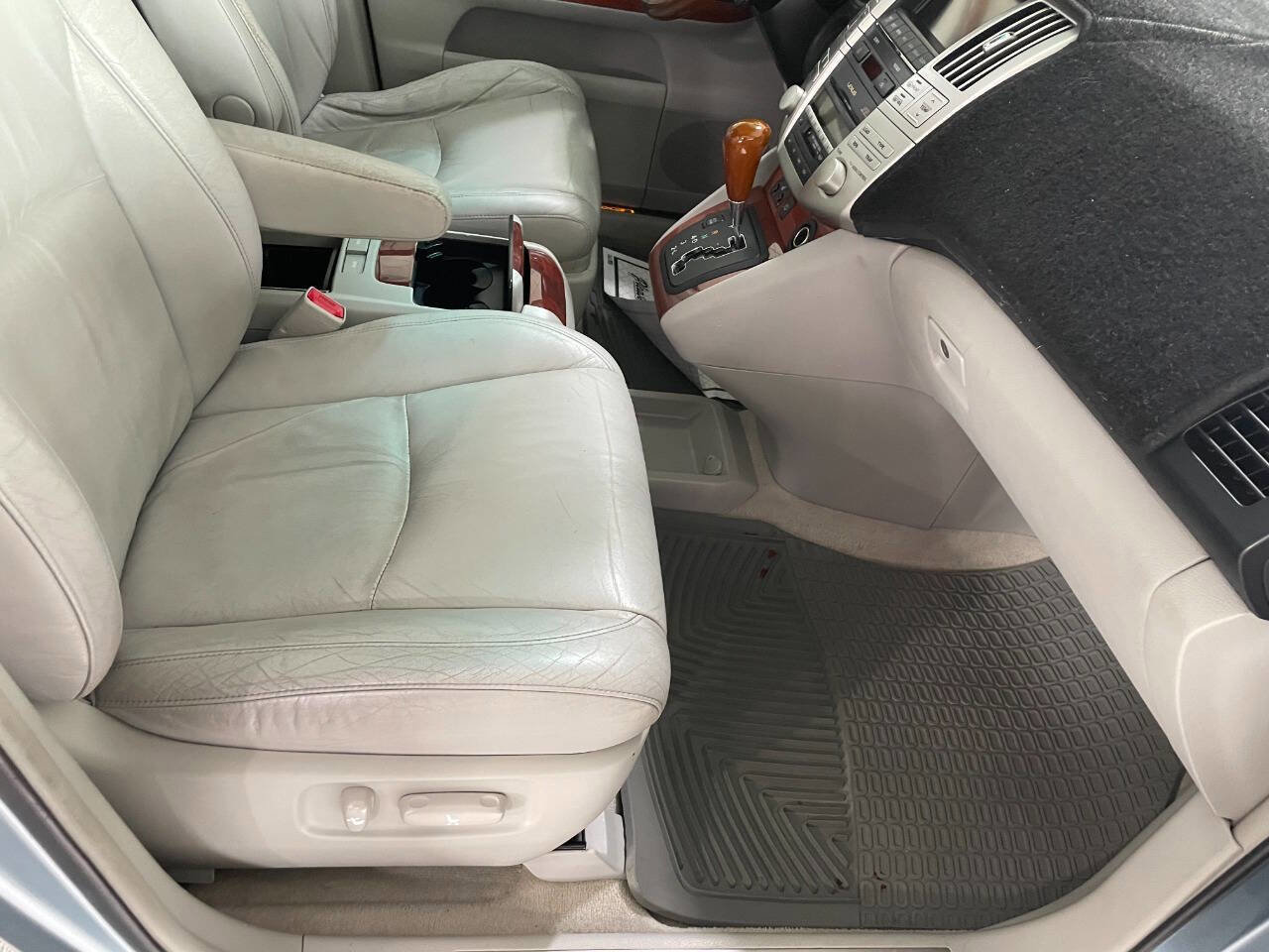 Used 2004 Lexus RX 330 AWD image 29