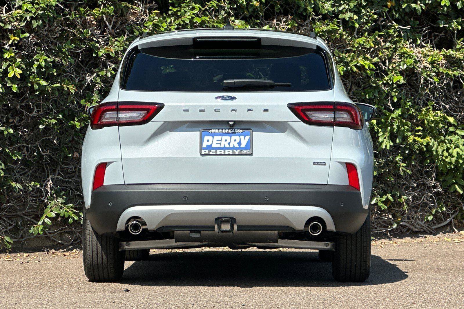 New 2025 Ford Escape SE w/ PHEV Premium Package image 5