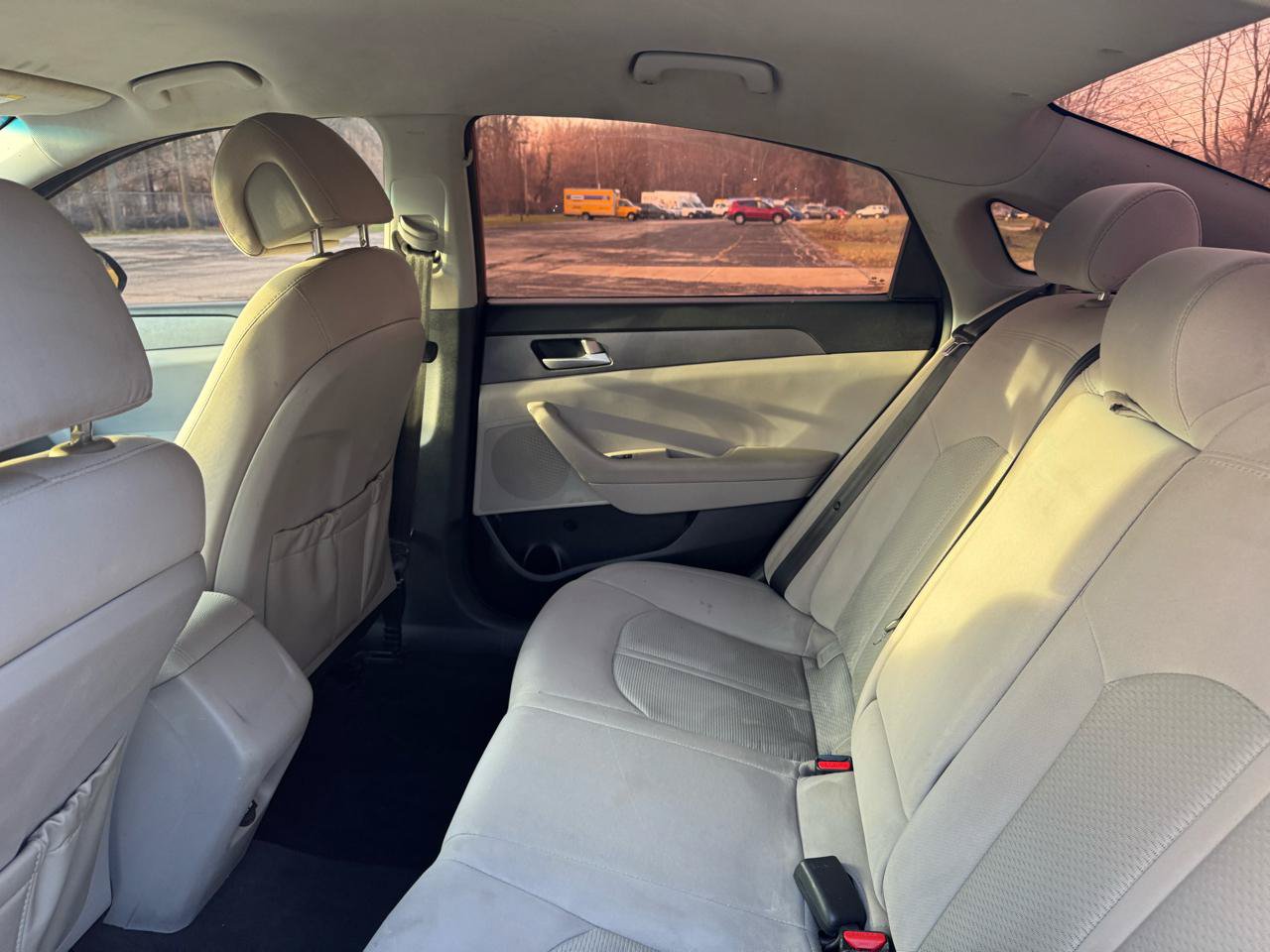 Used 2016 Hyundai Sonata SE FWD image 32