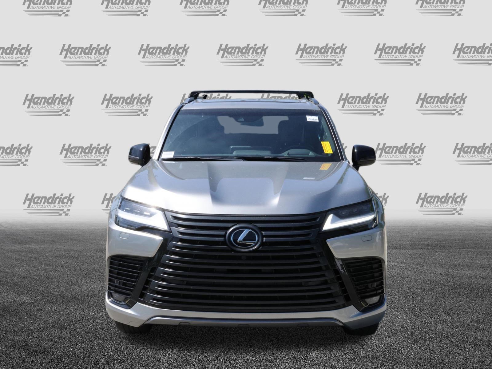 Used 2022 Lexus LX 600 4WD w/ Appearance Package image 3