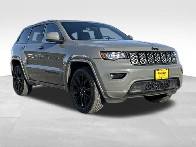 Used 2020 Jeep Grand Cherokee Altitude