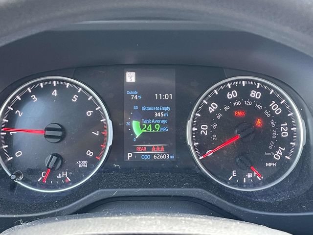 Used 2022 Toyota RAV4 LE AWD/4WD image 12