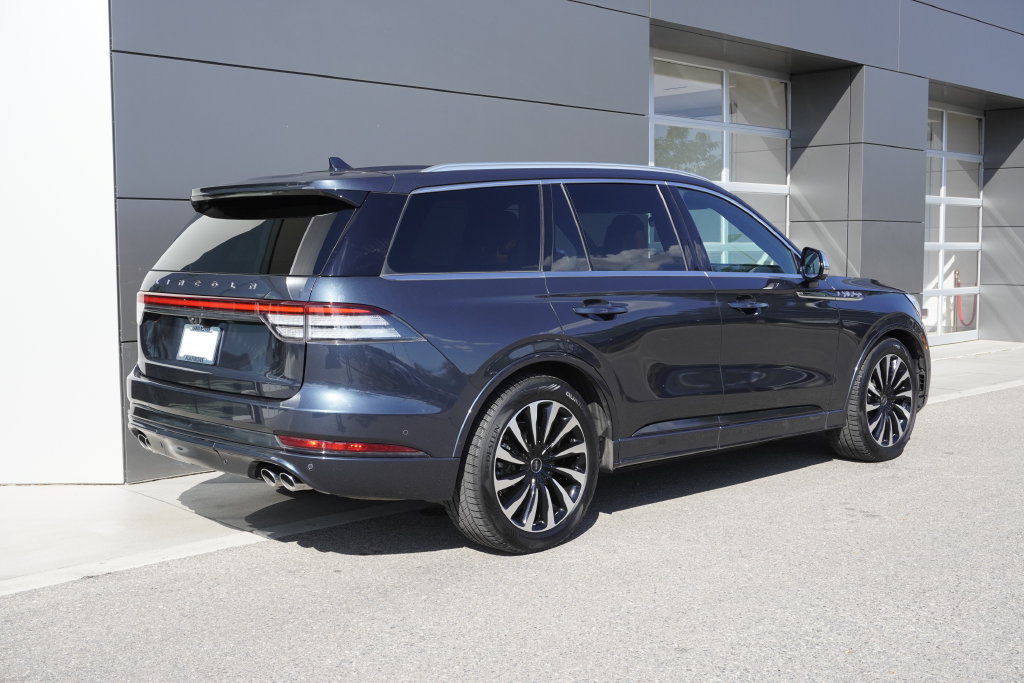 Used 2020 Lincoln Aviator Black Label Grand Touring w/ Class IV Trailer Tow Package AWD/4WD image 4