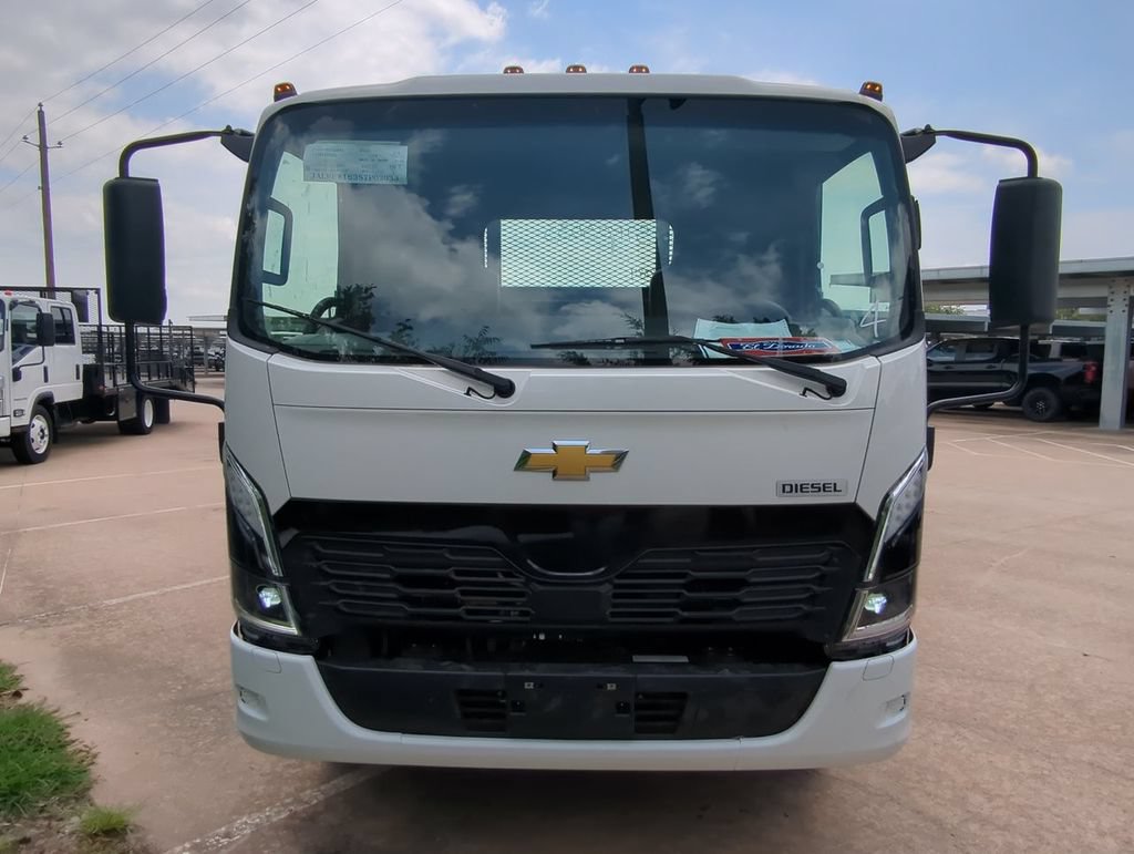 New 2025 Chevrolet Low Cab Forward 5500 XD RWD image 2