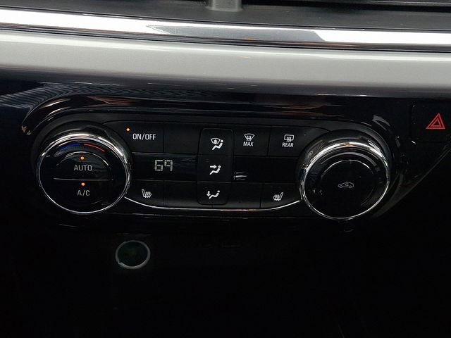 Used 2026 Chevrolet Trax LT w/ Driver Confidence Package image 14