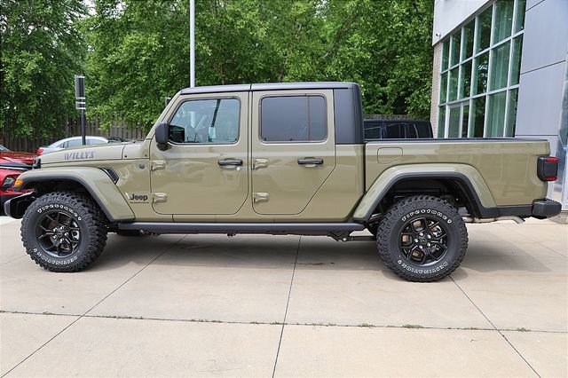 New 2025 Jeep Gladiator Willys image 3