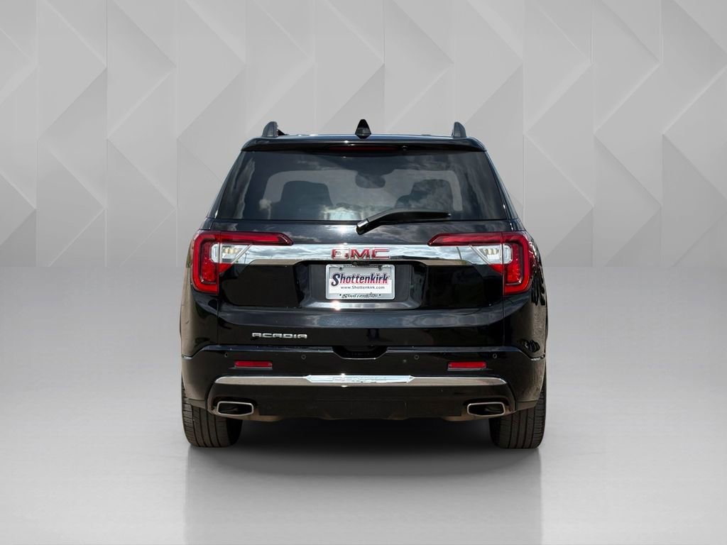 Used 2020 GMC Acadia Denali w/ Technology Package FWD image 6