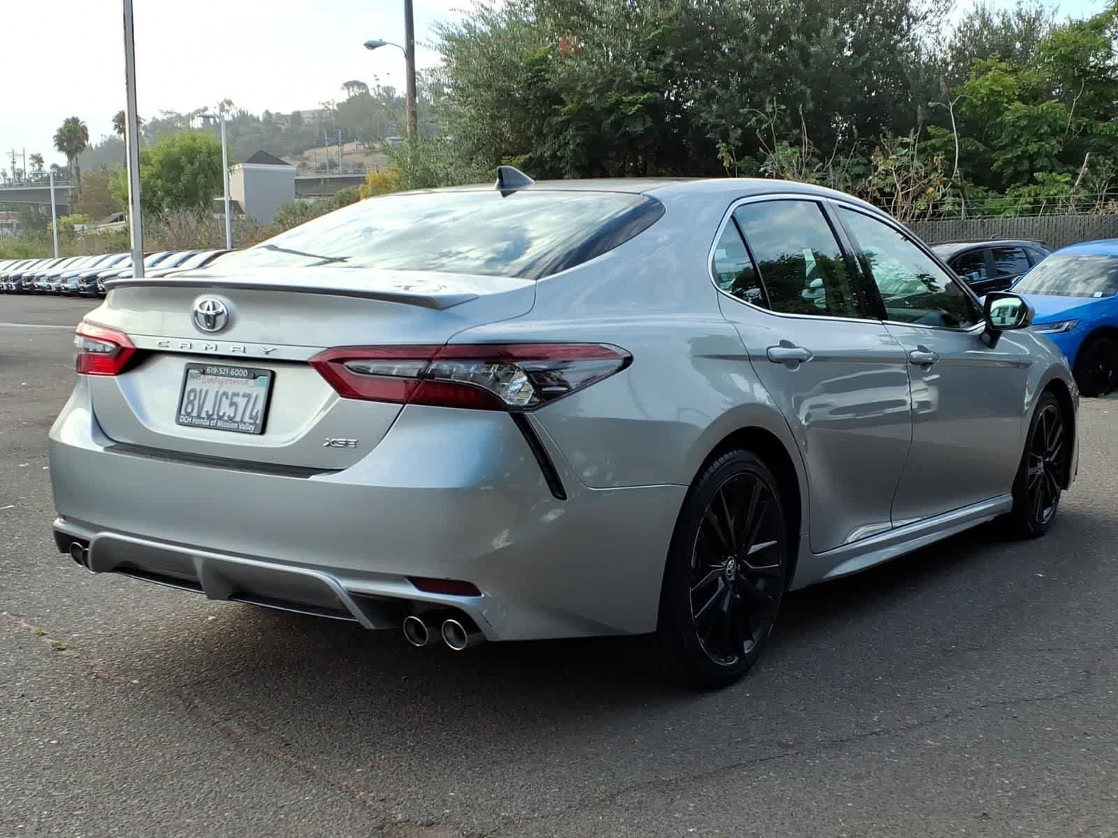 Used 2021 Toyota Camry XSE FWD image 4