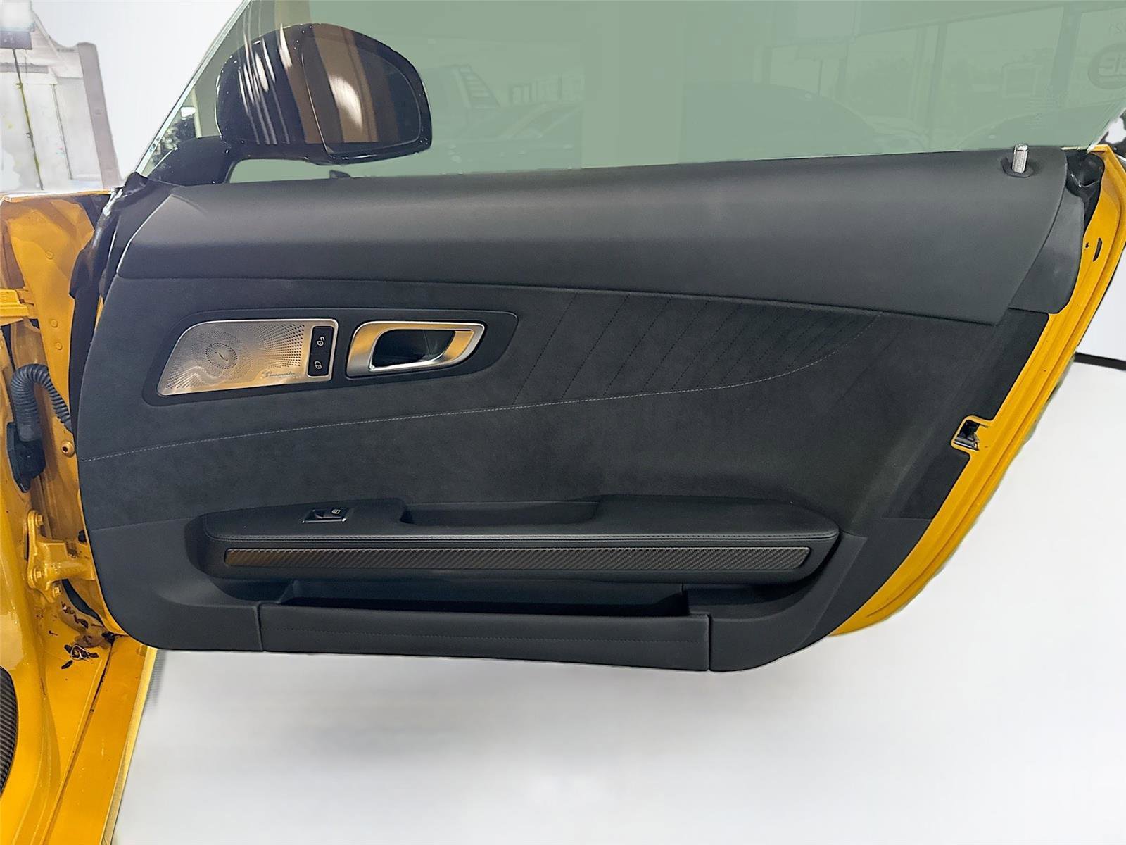 Used 2019 Mercedes-Benz AMG GT R image 12