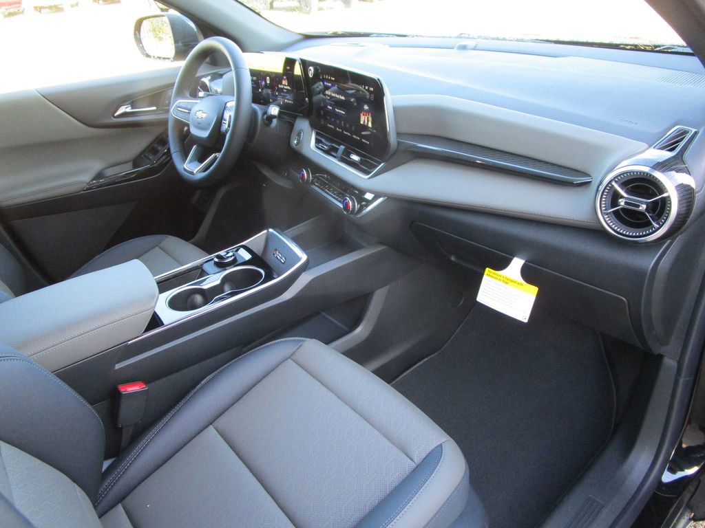 New 2026 Chevrolet Equinox LT w/ Convenience Package II image 20