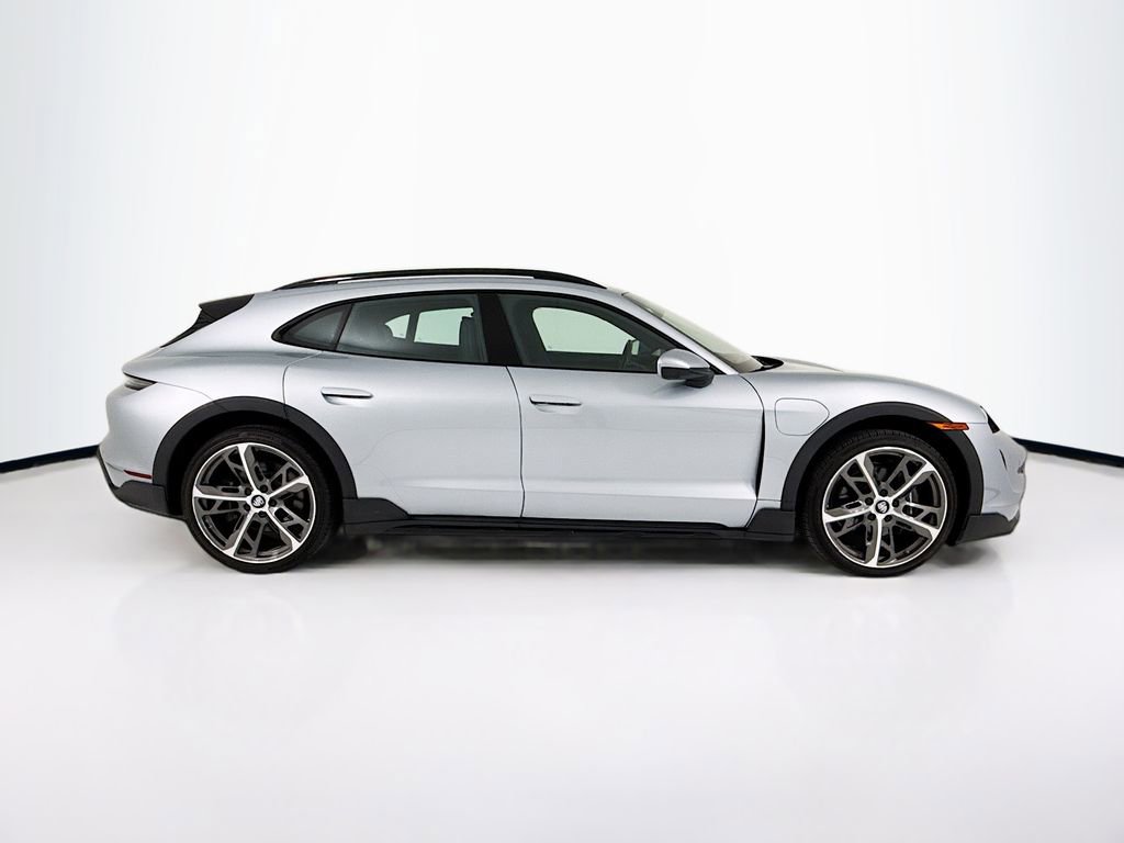 Certified 2023 Porsche Taycan 4 Cross Turismo AWD/4WD image 8