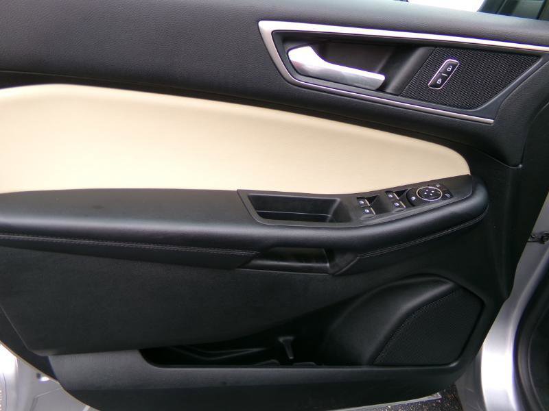 Used 2023 Ford Edge SEL w/ Convenience Package AWD/4WD image 10