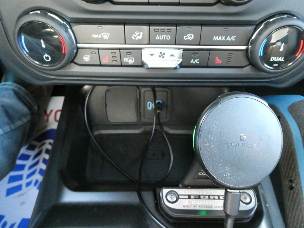 Used 2022 Ford Bronco Wildtrak image 25