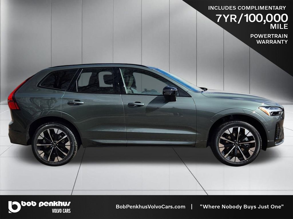 New 2026 Volvo XC60 B5 Plus w/ Protection Package Premier image 24