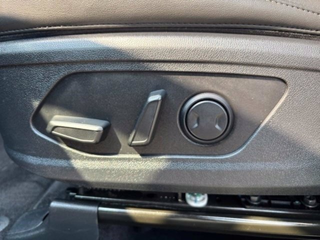Used 2025 Kia Sorento X-Line EX AWD/4WD image 16