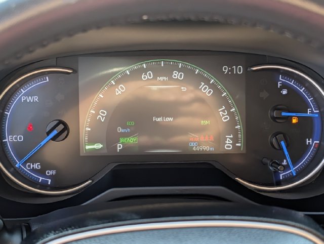 Used 2020 Toyota RAV4 Limited w/ Limited Grade Weather Package AWD/4WD image 20