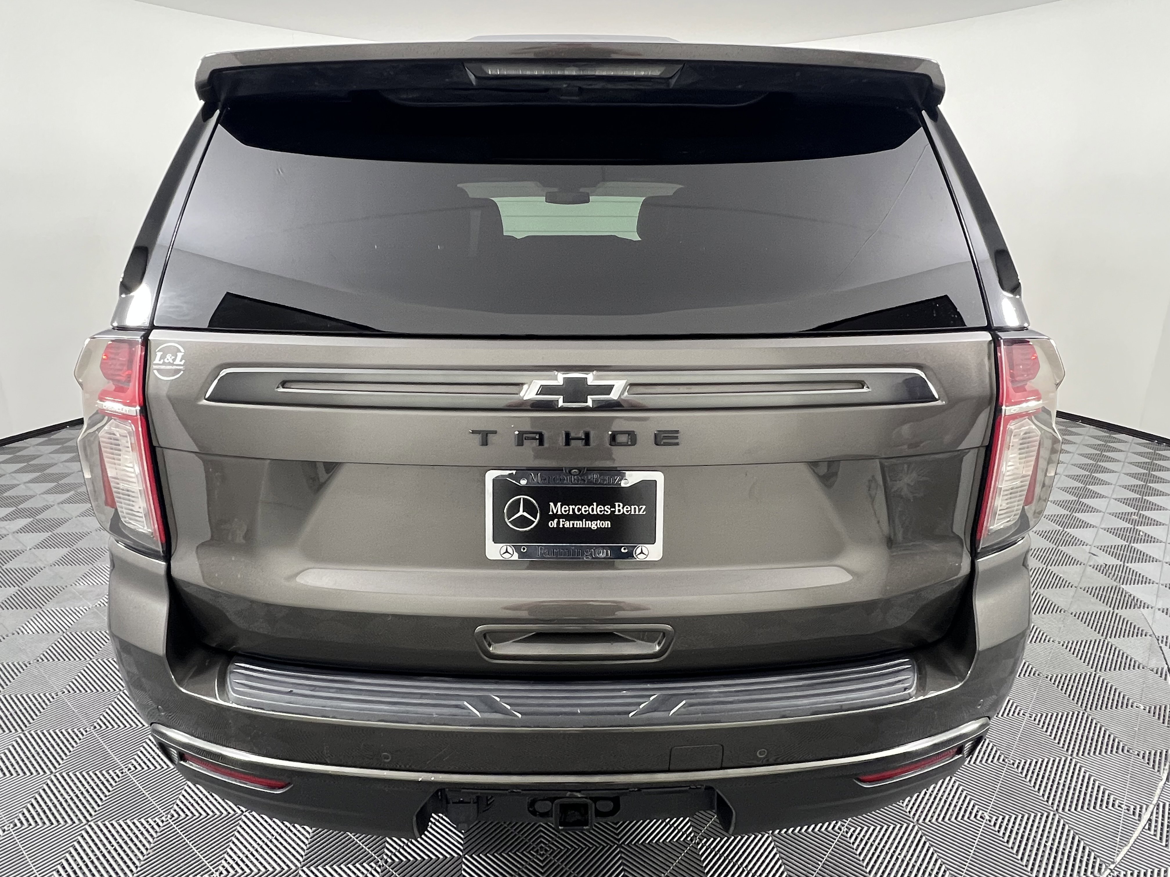 Used 2021 Chevrolet Tahoe Z71 w/ Z71 Signature Package image 9