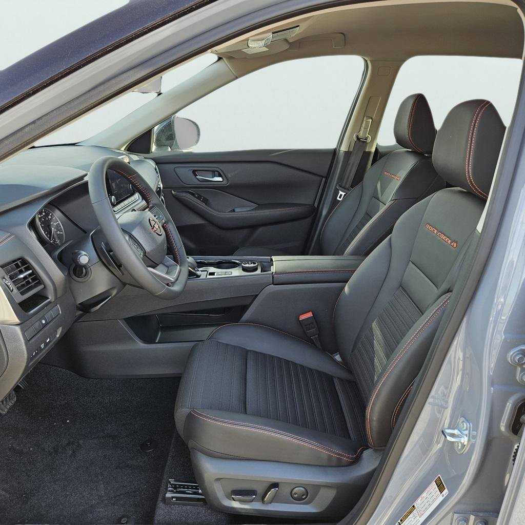 New 2026 Nissan Rogue SV image 10