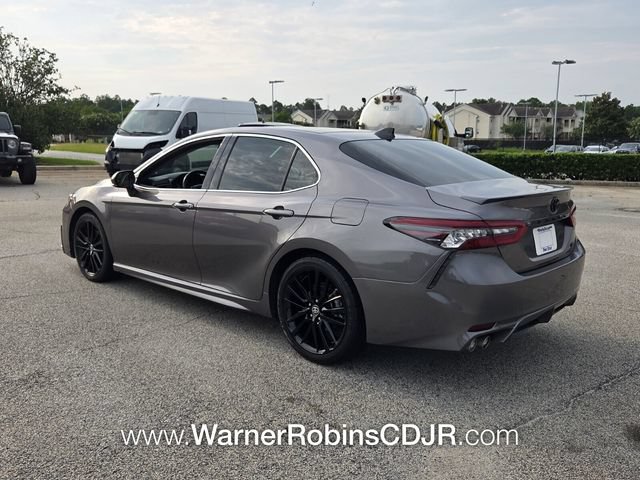 Used 2023 Toyota Camry XSE FWD image 10