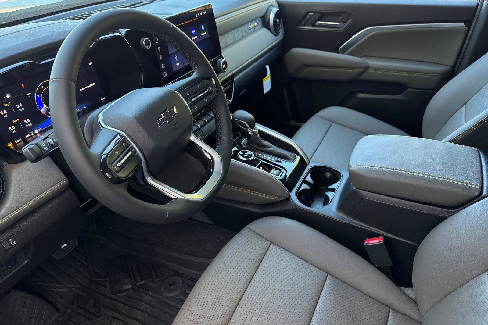 New 2026 Chevrolet Colorado ZR2 w/ Technology Package image 12