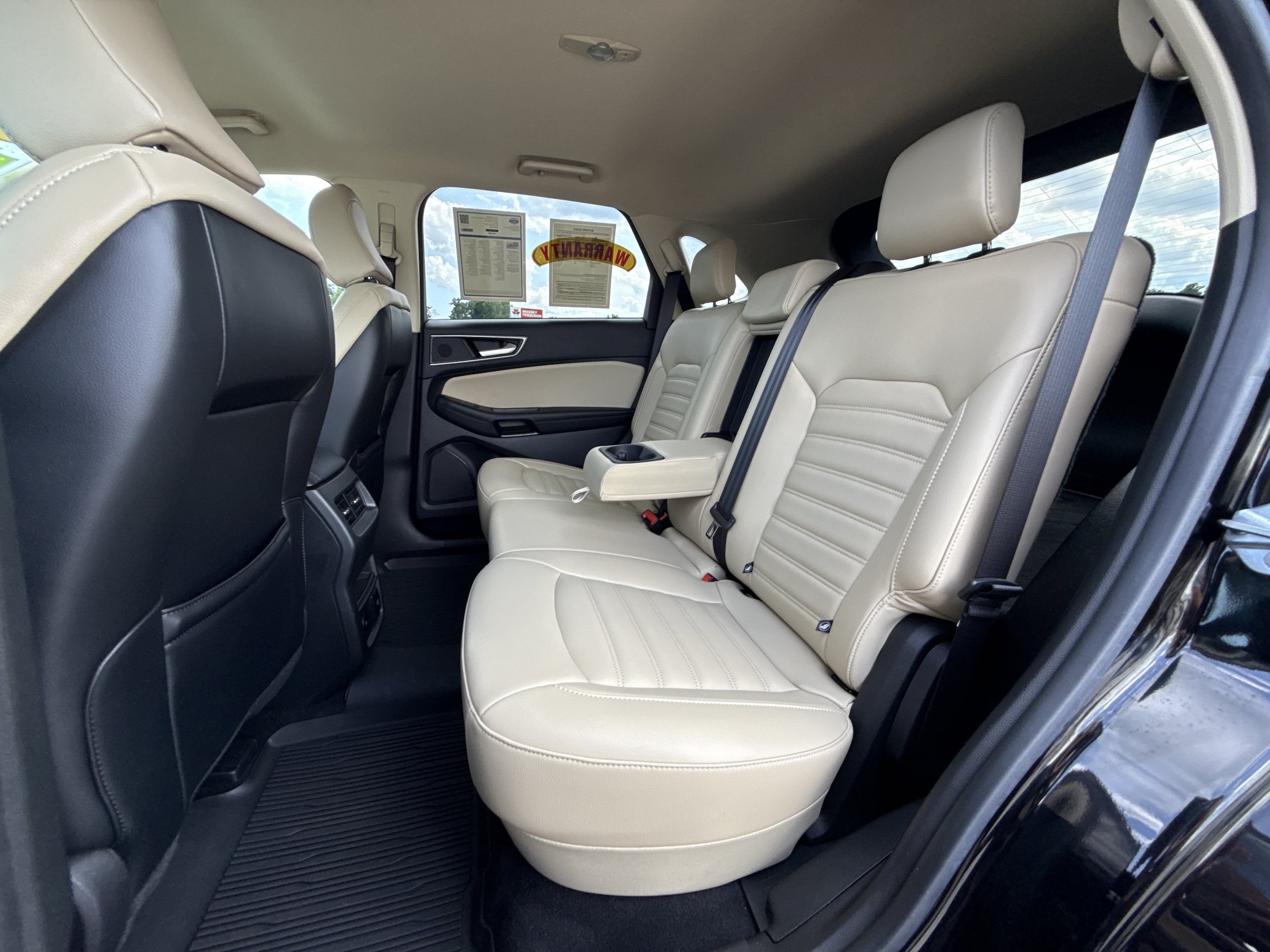 Used 2023 Ford Edge SEL w/ Convenience Package AWD/4WD image 22