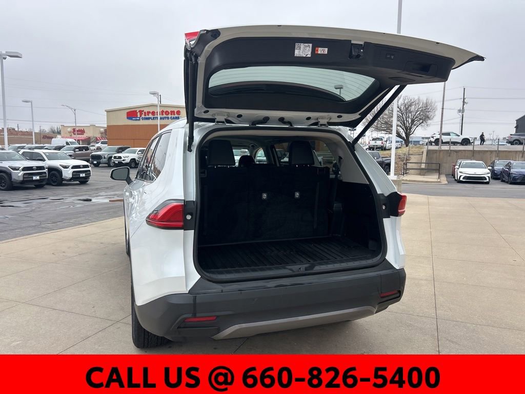 Certified 2024 Toyota Grand Highlander Limited image 18