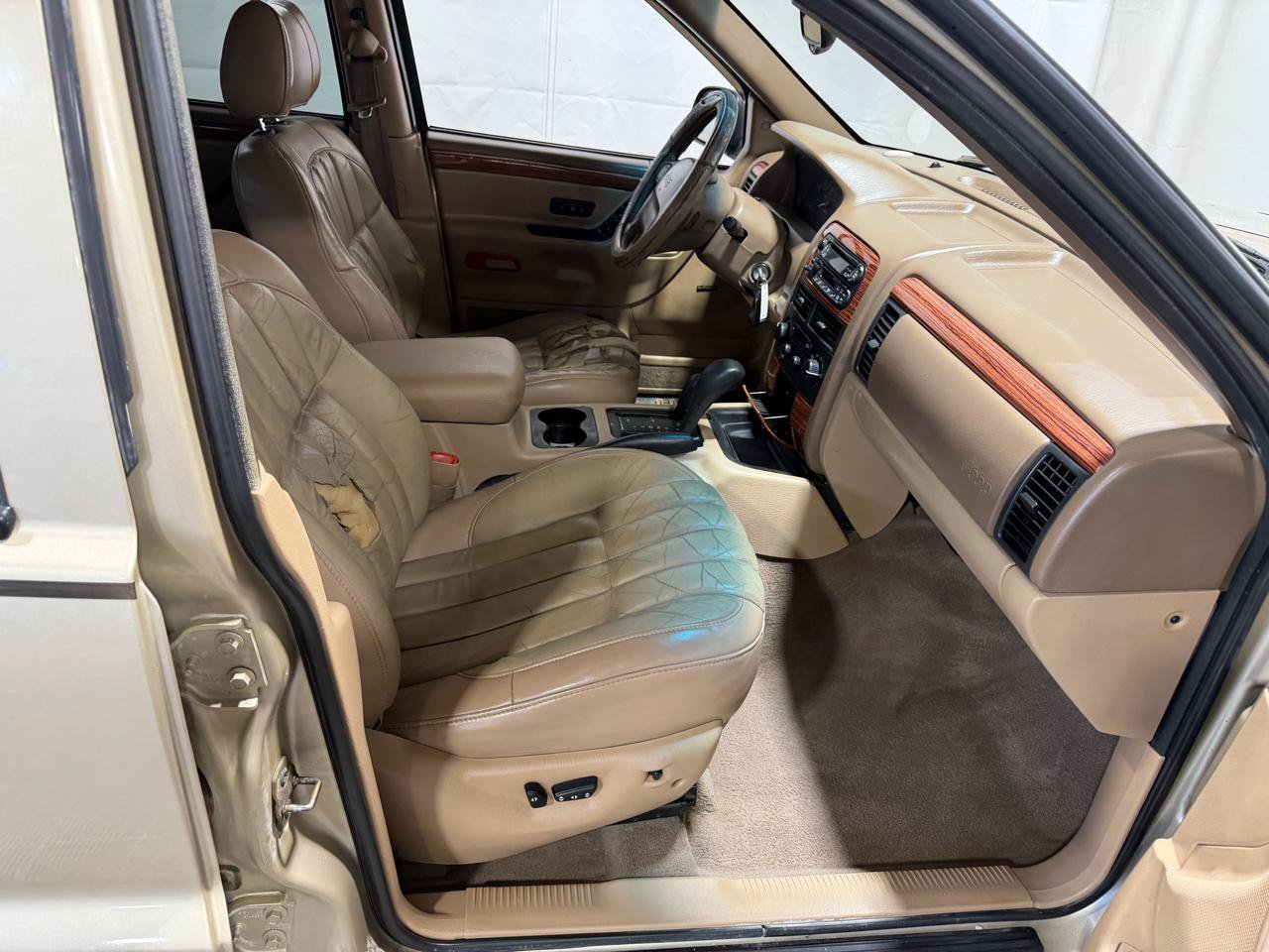 Used 1999 Jeep Grand Cherokee Limited AWD/4WD image 13