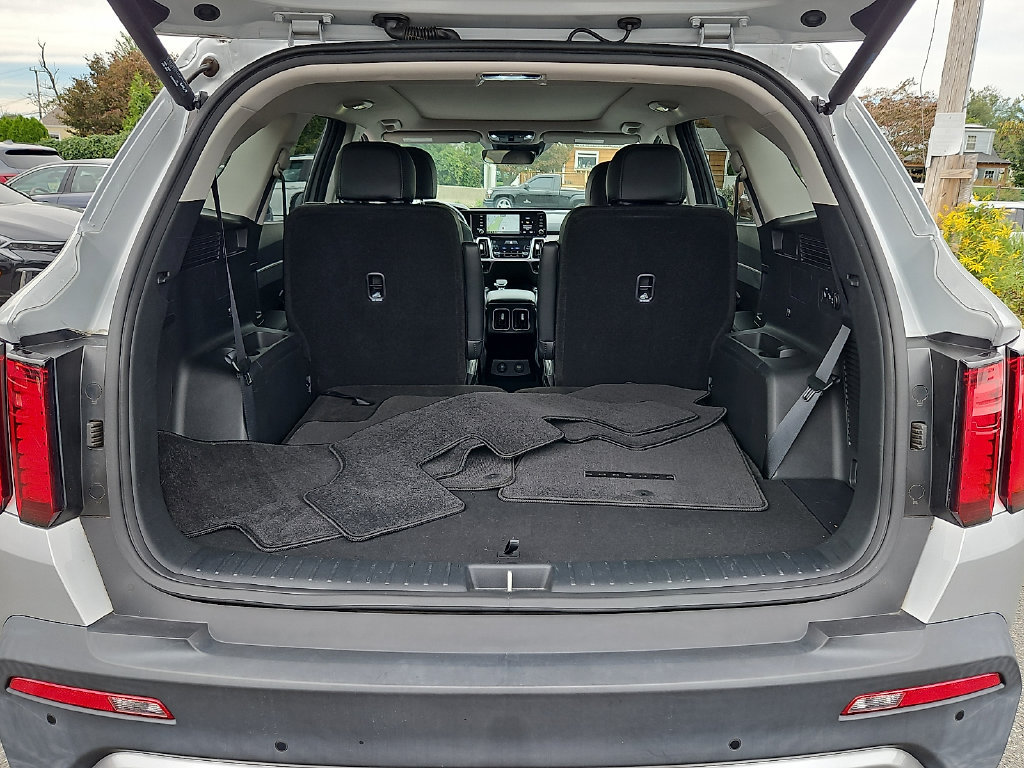 Certified 2022 Kia Sorento X-Line EX AWD/4WD image 32