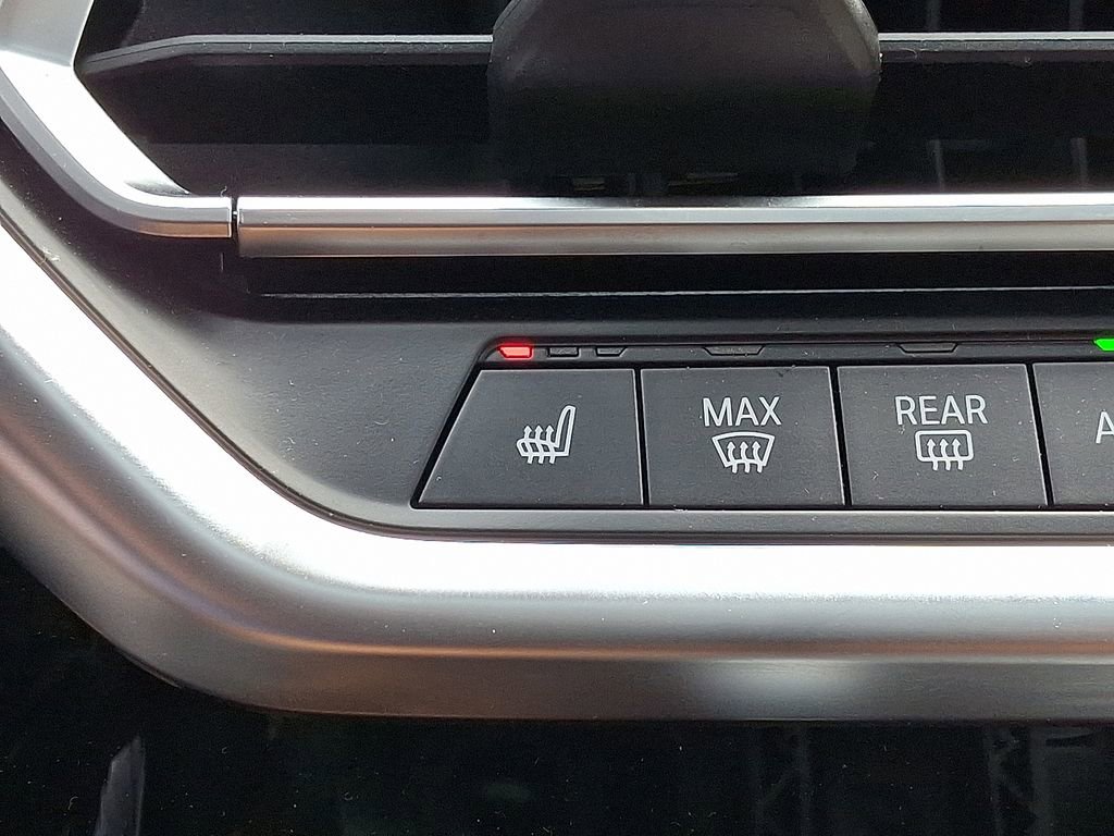 Used 2024 BMW X3 xDrive30i w/ Premium Package w/ZPA image 19