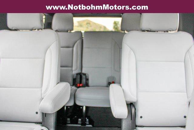 New 2025 Chevrolet Suburban Premier w/ Sun And Tow Package image 25