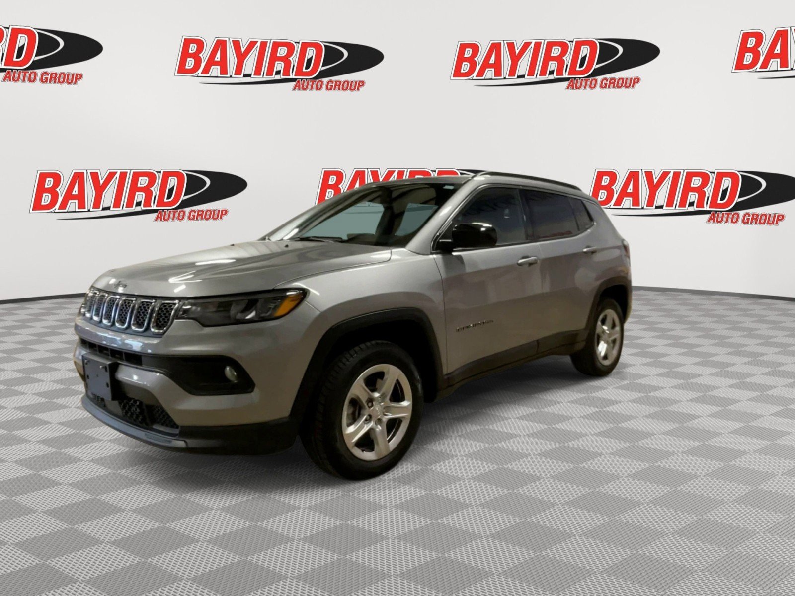 Used 2024 Jeep Compass Latitude image 4
