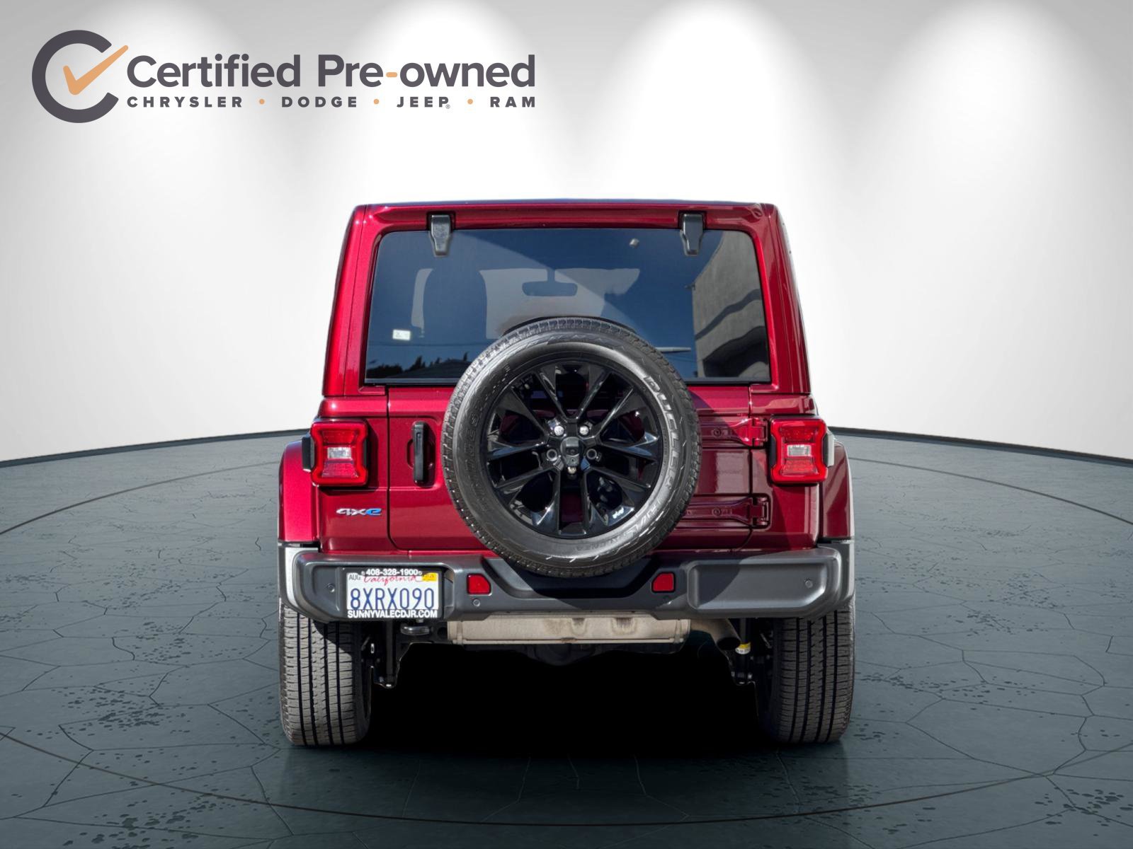 Used 2021 Jeep Wrangler Unlimited Sahara w/ Cold Weather Group AWD/4WD image 5