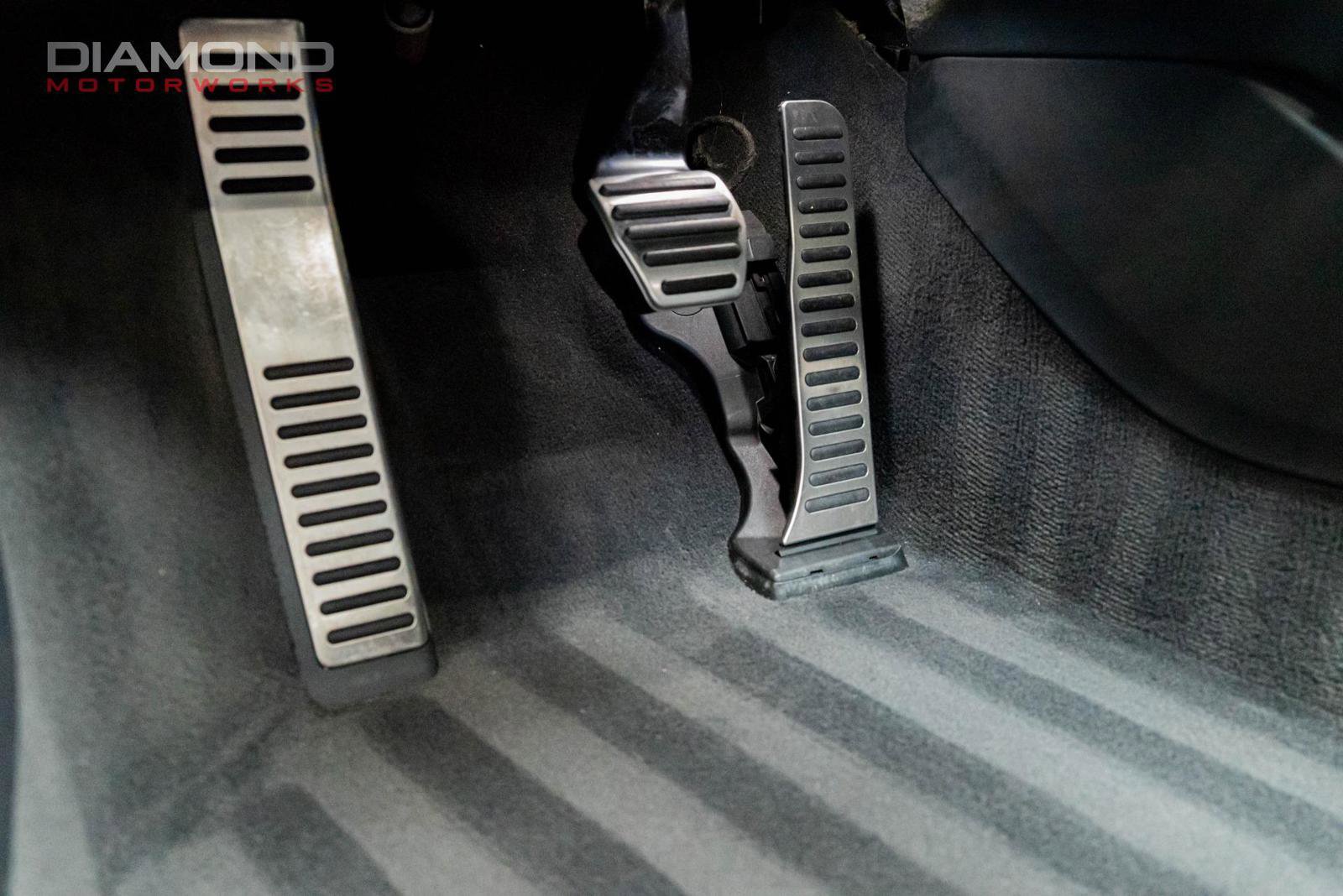 Used 2018 Audi R8 V10 w/ Carbon Exterior Package image 55