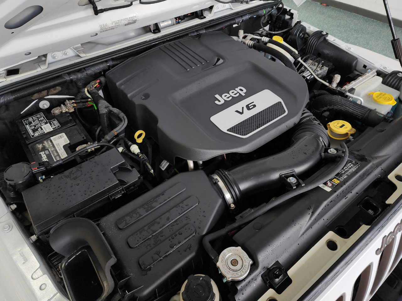 Used 2018 Jeep Wrangler Sport image 31