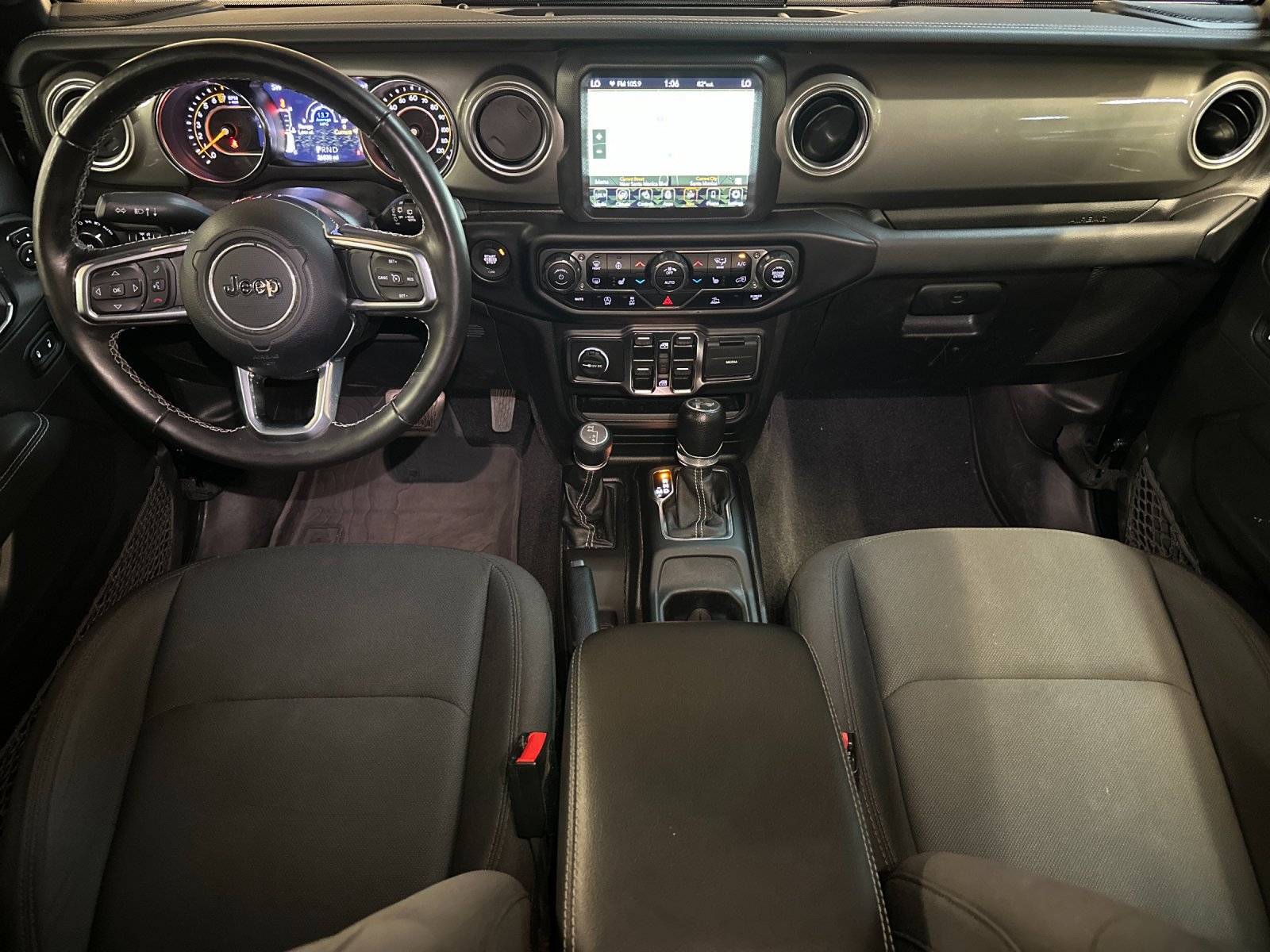 Certified 2022 Jeep Wrangler Unlimited Sahara w/ Cold Weather Group AWD/4WD image 12