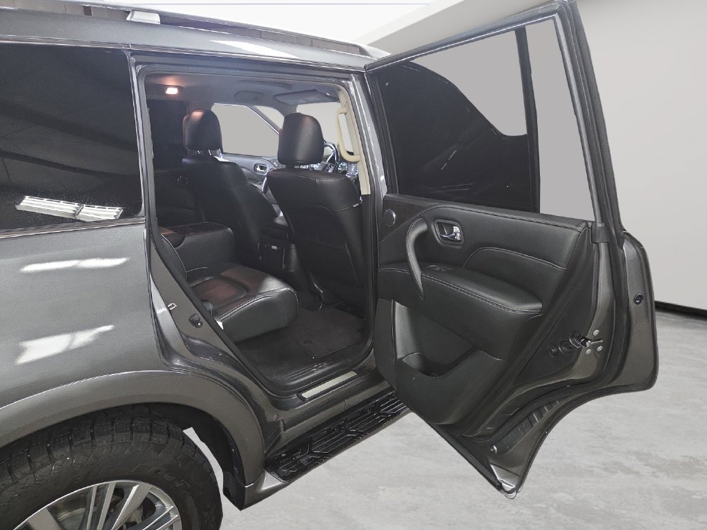 Used 2021 INFINITI QX80 Luxe AWD/4WD image 39