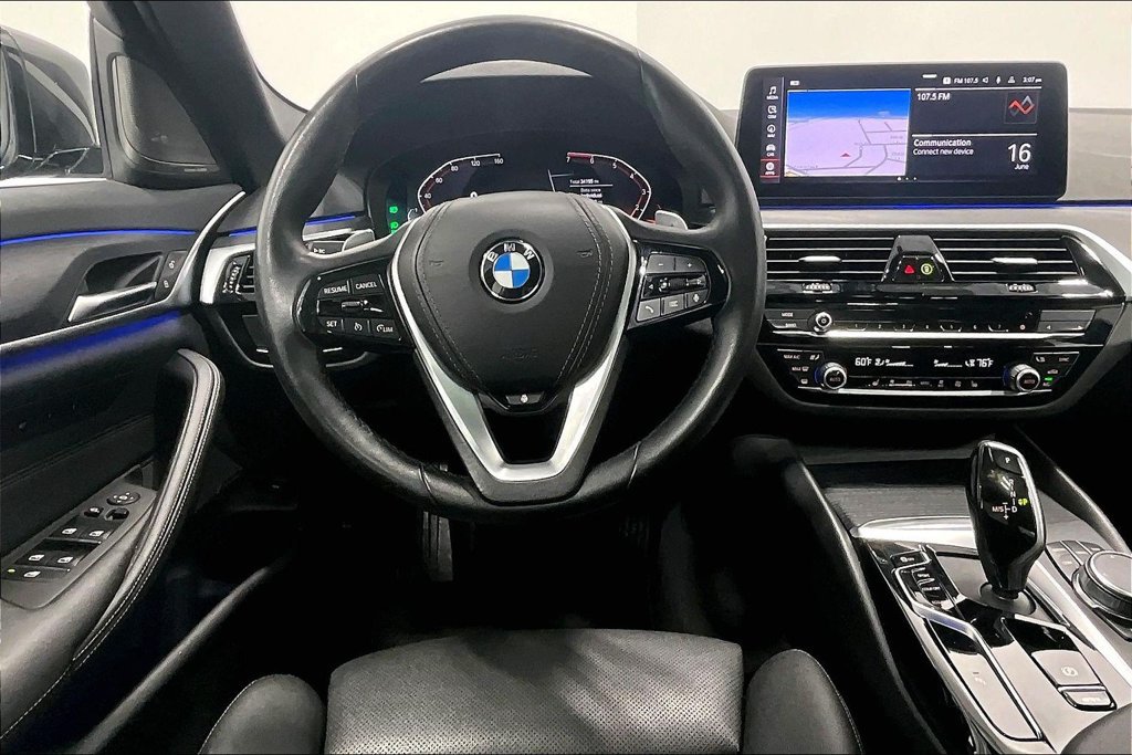 Used 2023 BMW 530i xDrive AWD/4WD image 5