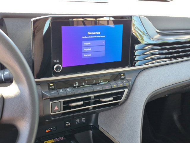 Used 2025 Toyota Camry LE FWD image 13