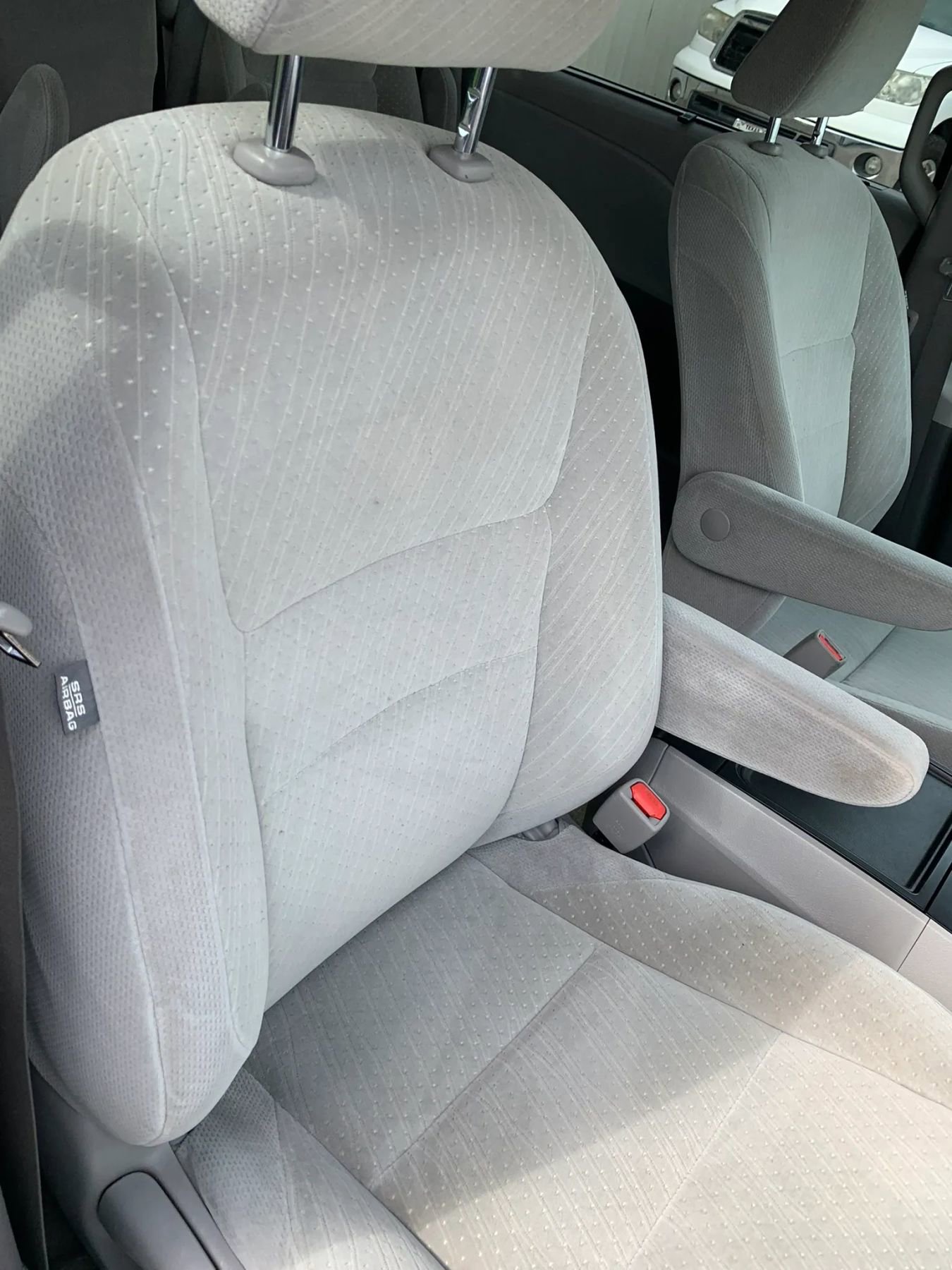 Used 2019 Toyota Sienna LE FWD image 13