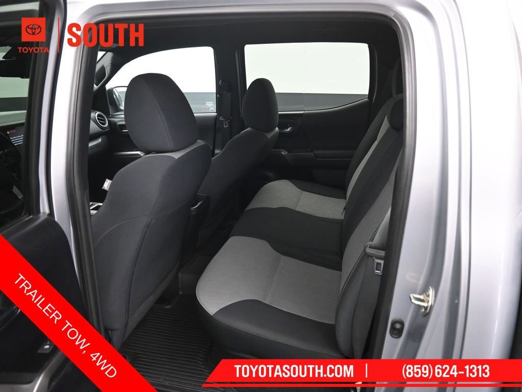 Used 2020 Toyota Tacoma TRD Off-Road image 10