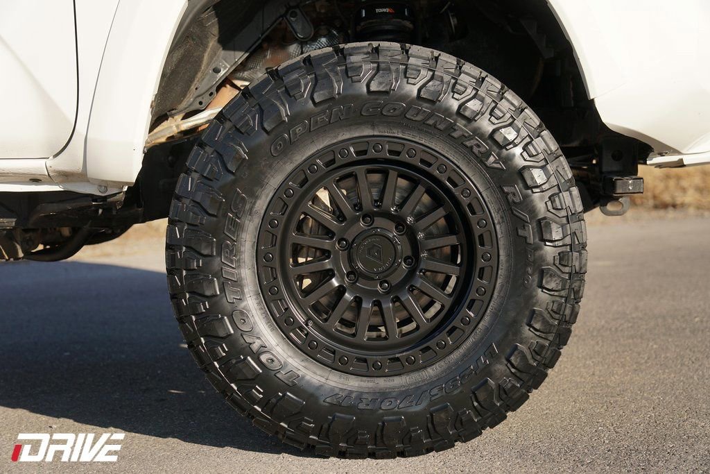 Used 2021 Toyota Tacoma TRD Sport w/ Advanced Technology Package image 14