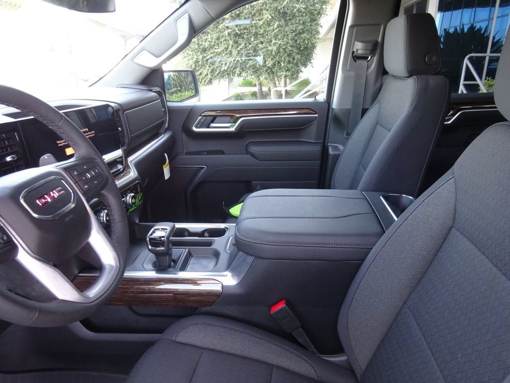 New 2026 GMC Sierra 1500 Elevation AWD/4WD image 13