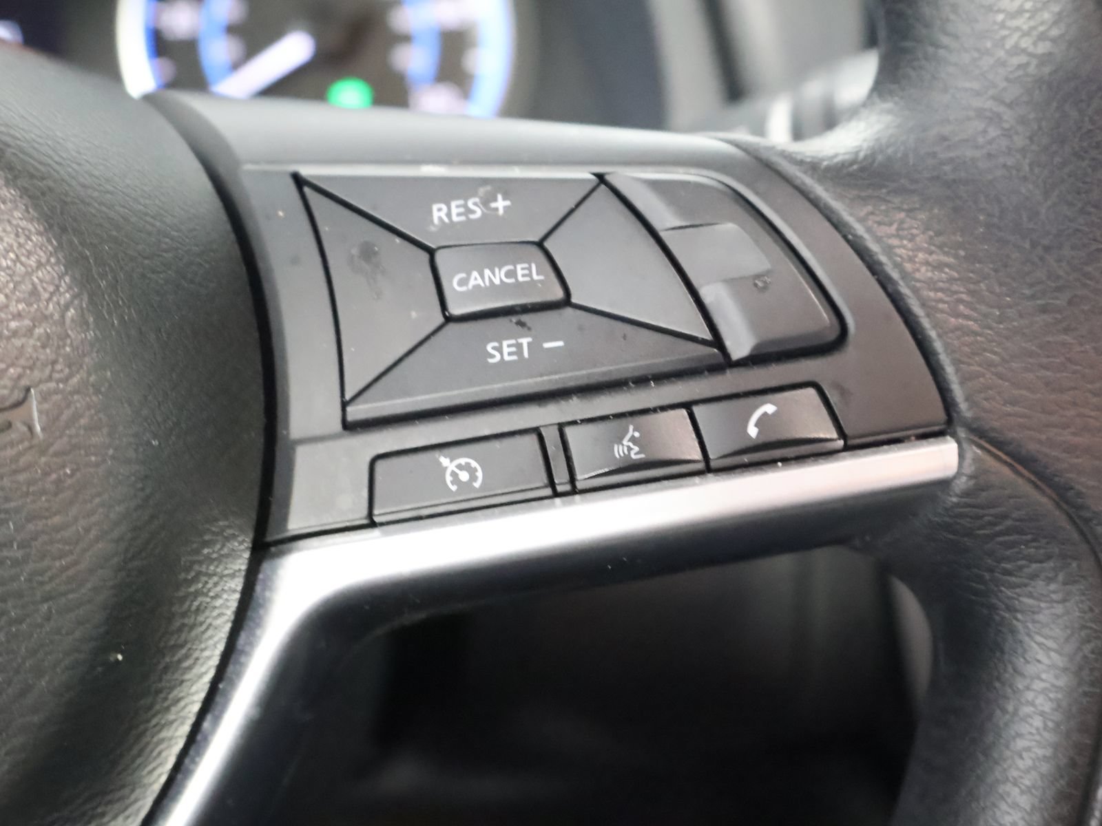 Used 2025 Nissan Leaf S FWD image 35