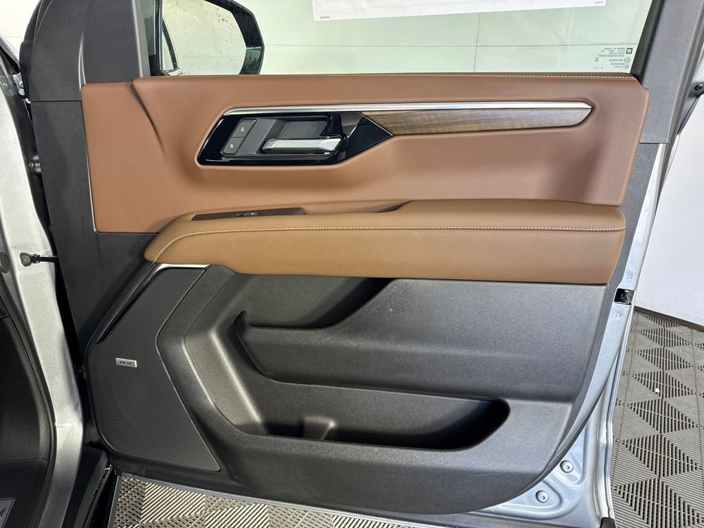 New 2026 Chevrolet Tahoe High Country AWD/4WD image 38