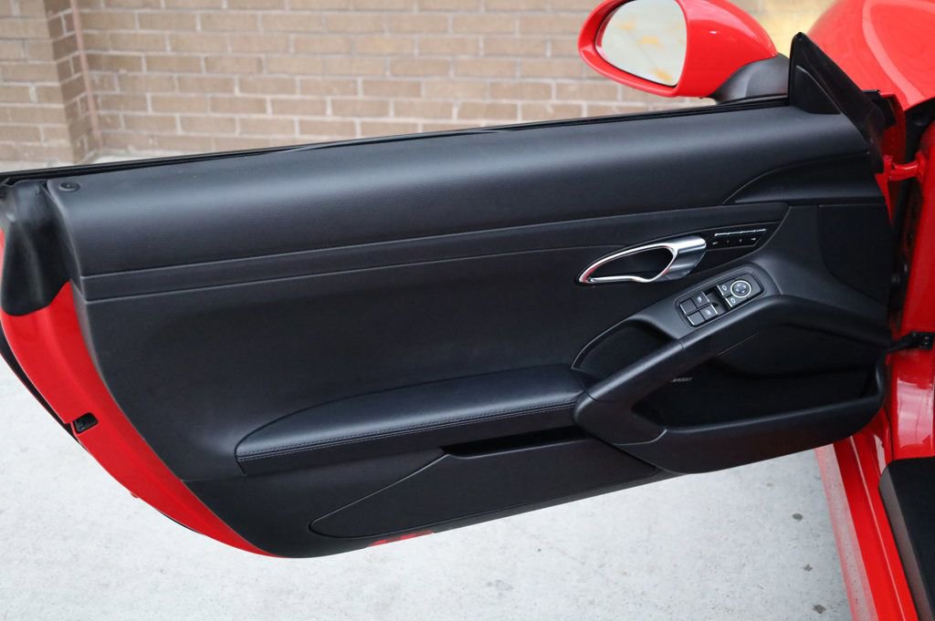 Used 2016 Porsche Cayman S image 11
