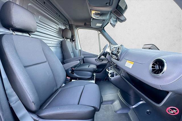 New 2026 Mercedes-Benz Sprinter 2500 image 23