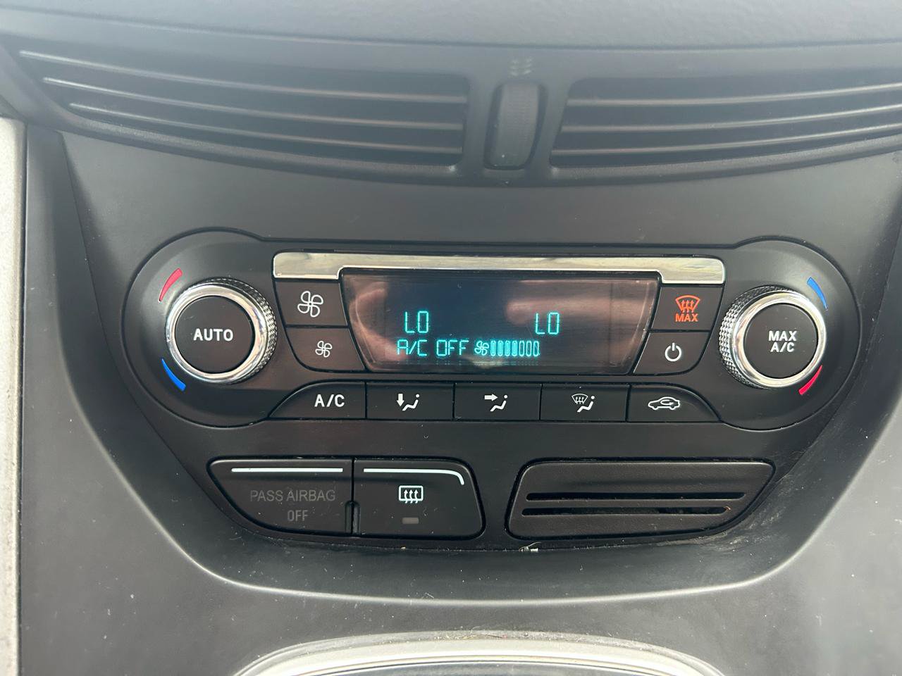 Used 2014 Ford Escape SE w/ Equipment Group 201A FWD image 27