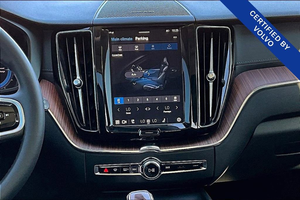 Used 2024 Volvo XC60 T8 Ultimate w/ Protection Package Premier image 8